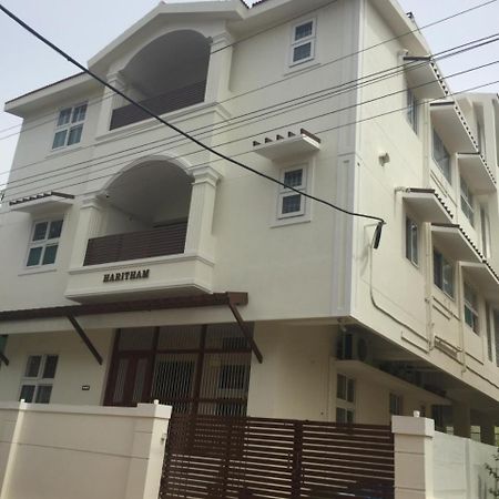 Haritham Appartement Tiruchirappalli Buitenkant foto