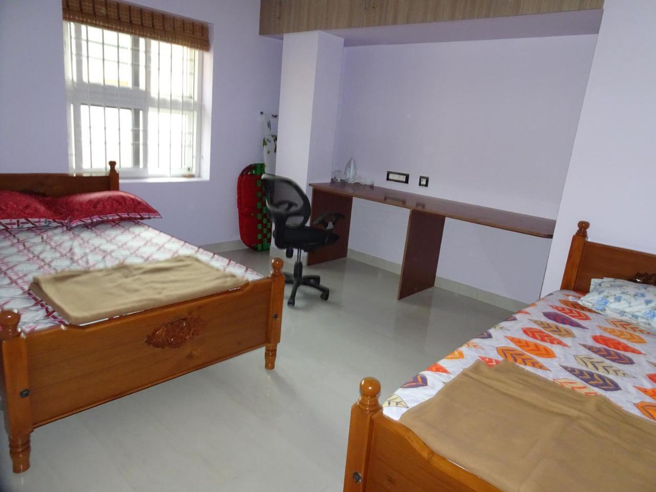 Haritham Appartement Tiruchirappalli Buitenkant foto